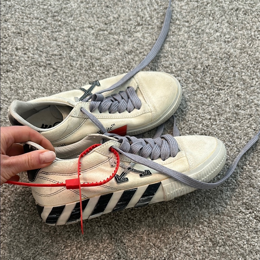 Off-White Cream and Black Striped Sneakers